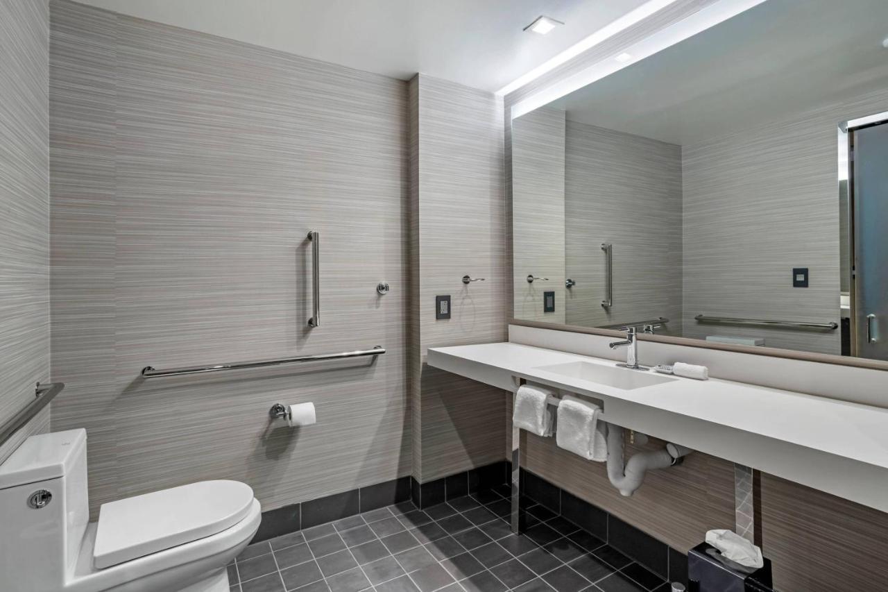 Ac By Marriott Dc Convention Center 4*